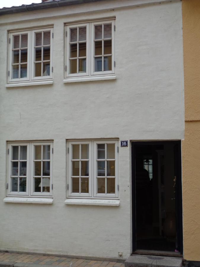 Dejligt Lille Byhus Fåborg Extérieur photo